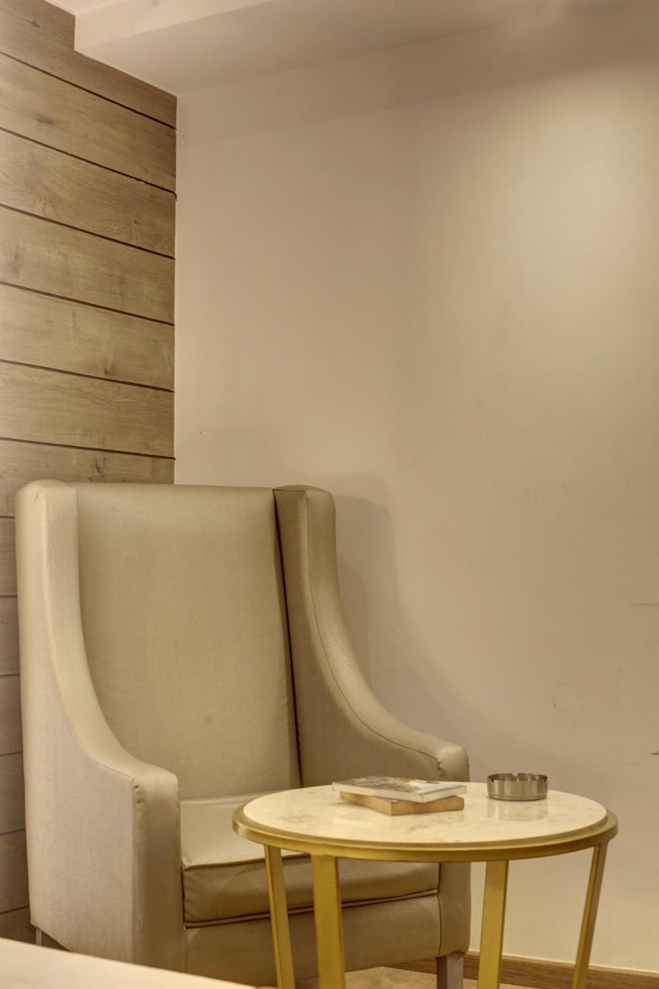 Hotel Town Grand Patel Nagar 新德里 外观 照片