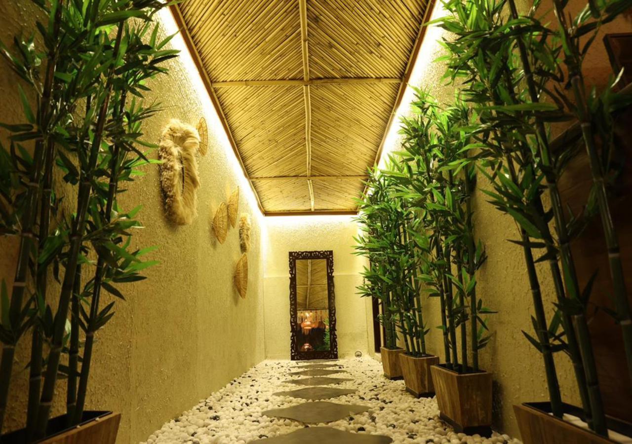 Hotel Town Grand Patel Nagar 新德里 外观 照片