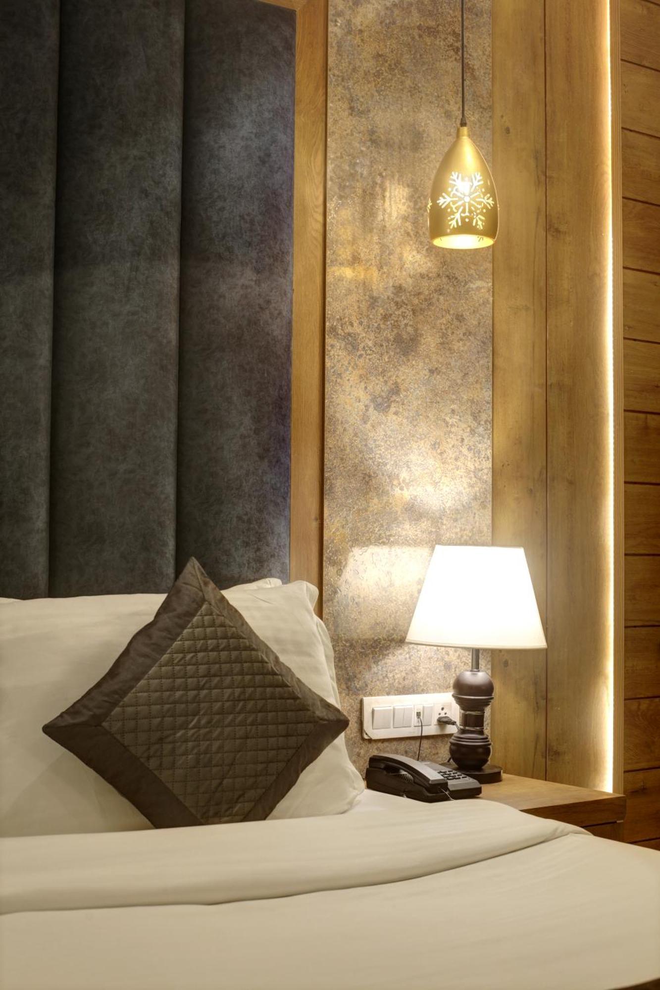 Hotel Town Grand Patel Nagar 新德里 外观 照片
