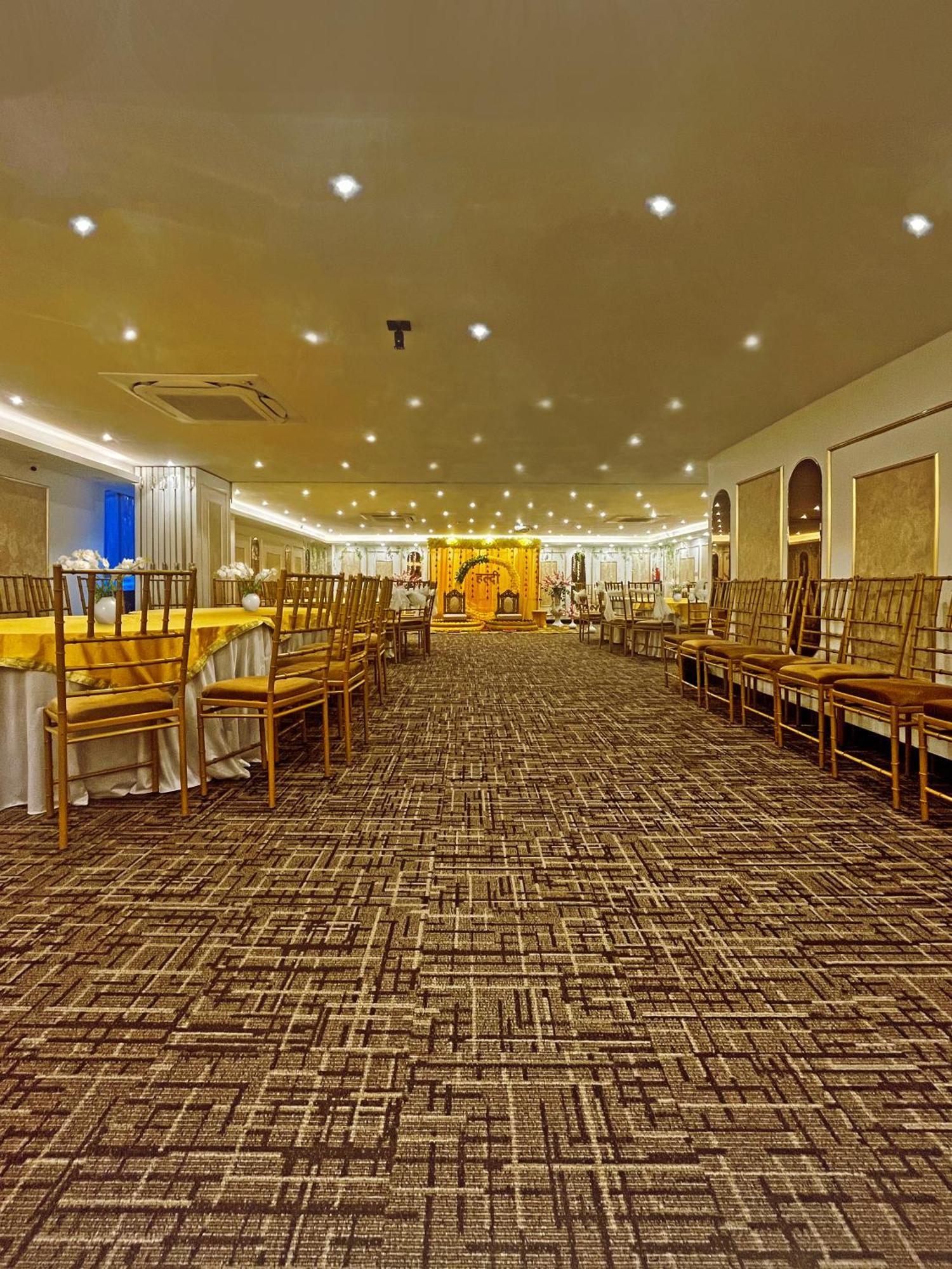 Hotel Town Grand Patel Nagar 新德里 外观 照片