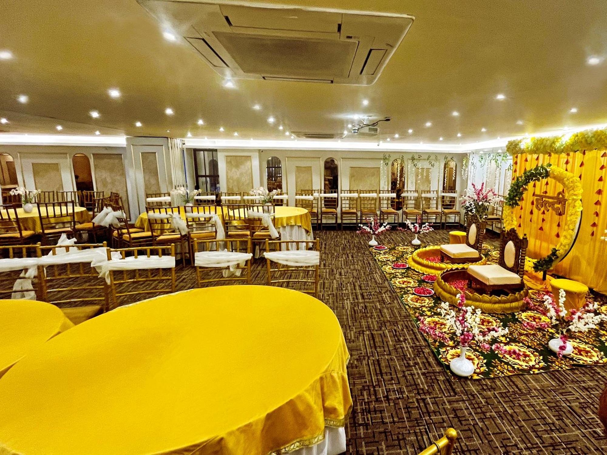 Hotel Town Grand Patel Nagar 新德里 外观 照片